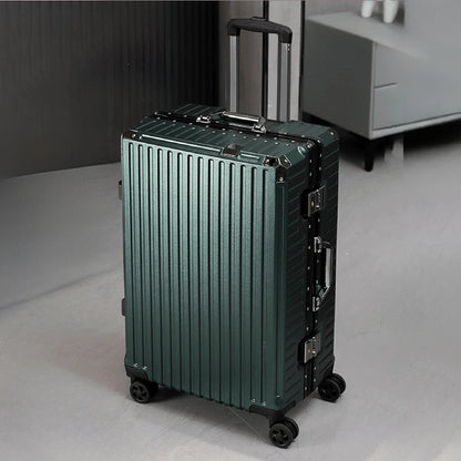 Travel suitcase aluminium